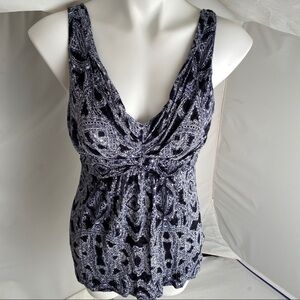 Express blue and white v-neck flowy babydoll top M